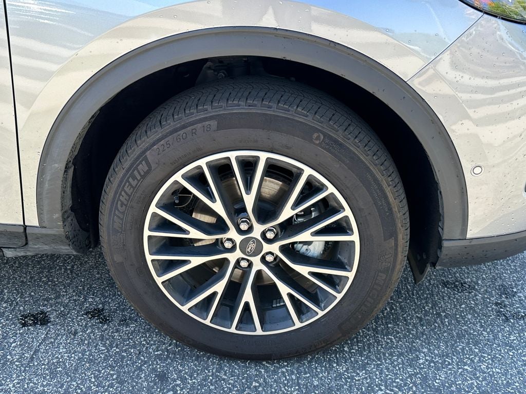 2024 Ford Escape Plug-In Hybrid Base