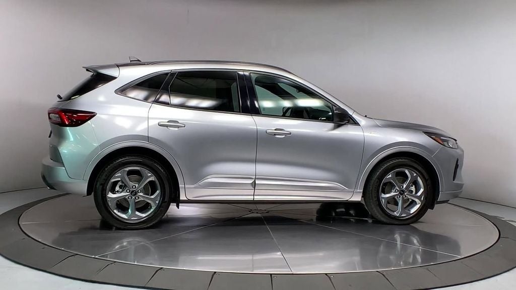 2024 Ford Escape Hybrid ST-Line