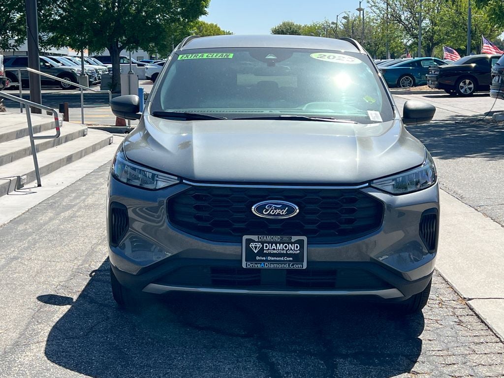 2025 Ford Escape Hybrid ST-Line