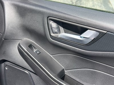 2025 Ford Escape Hybrid ST-Line