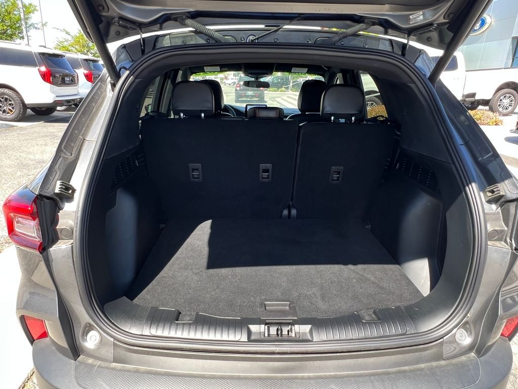 2025 Ford Escape Hybrid ST-Line