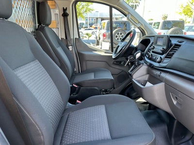 2022 Ford Transit-250 Base