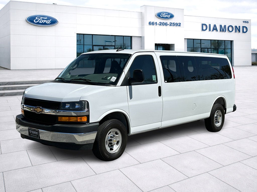 2025 Chevrolet Express Passenger