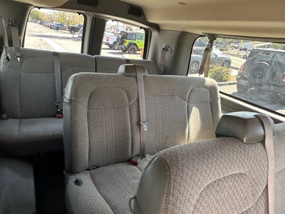2025 Chevrolet Express 3500 LT Passenger