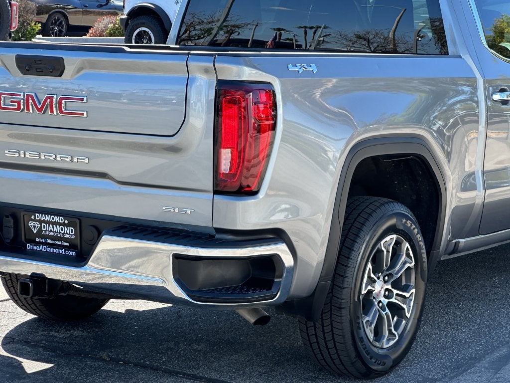 2025 GMC Sierra 1500 SLT
