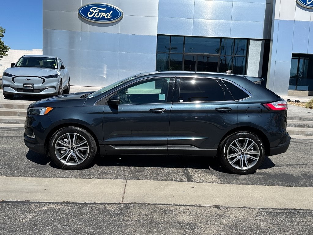 2023 Ford Edge Titanium