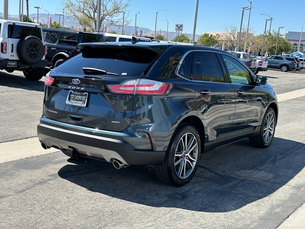 2023 Ford Edge Titanium