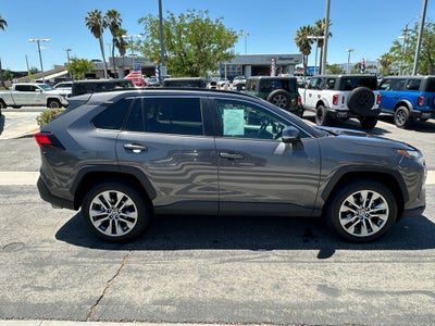 2022 Toyota RAV4 XLE Premium