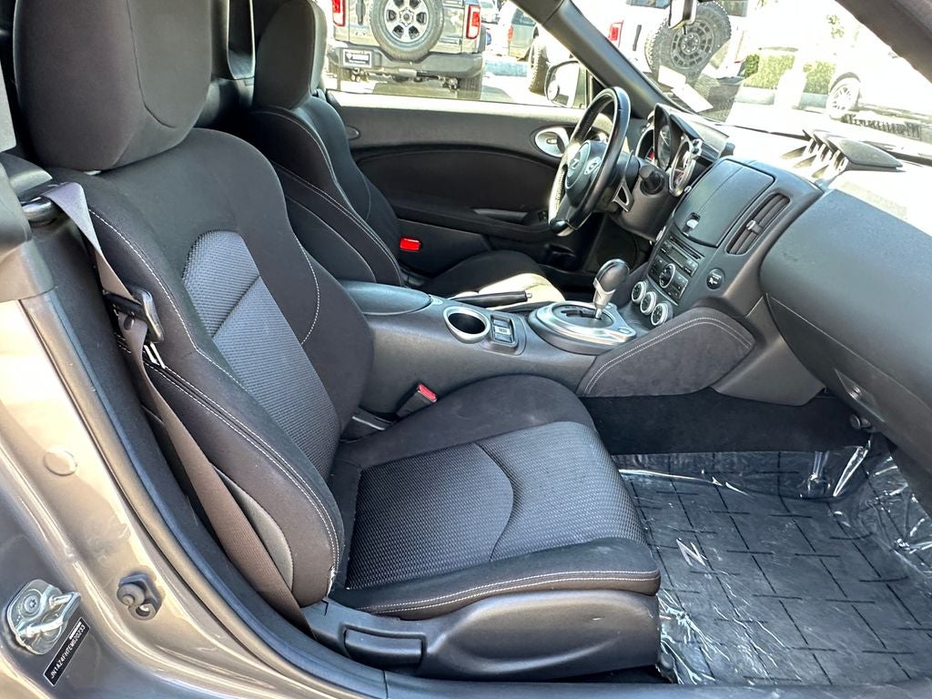 2014 Nissan 370Z Base