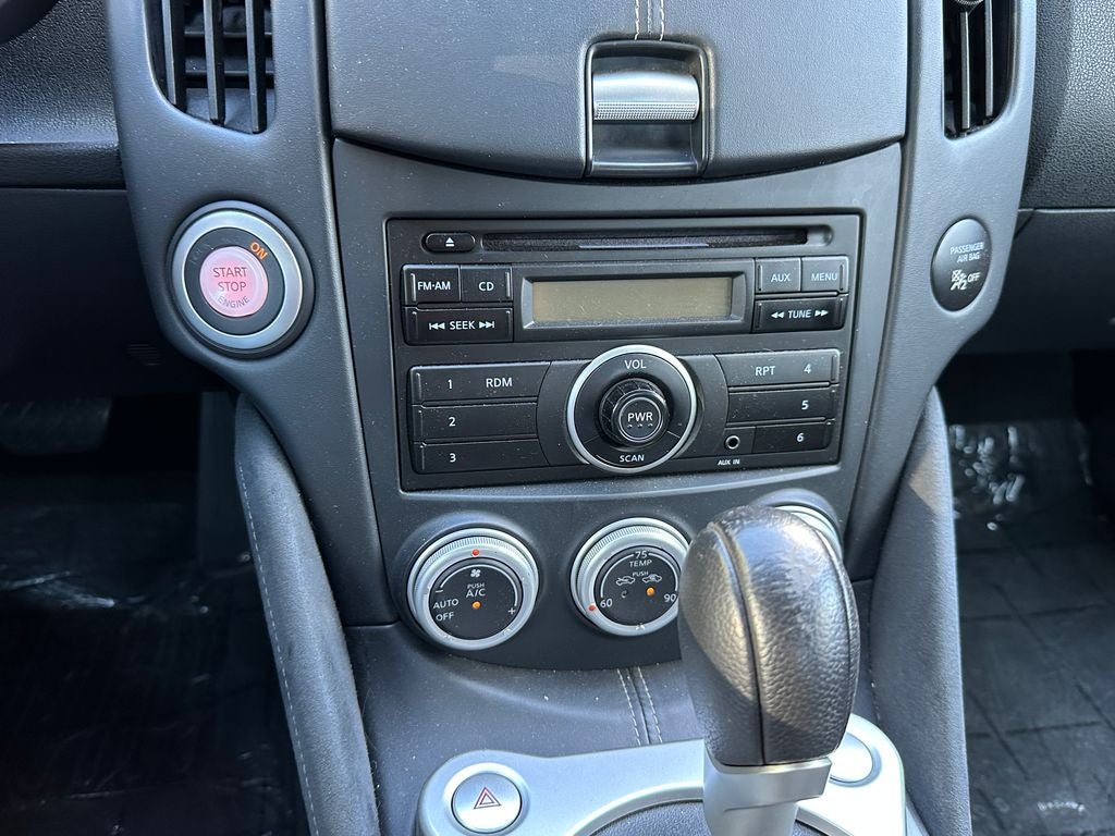 2014 Nissan 370Z Base