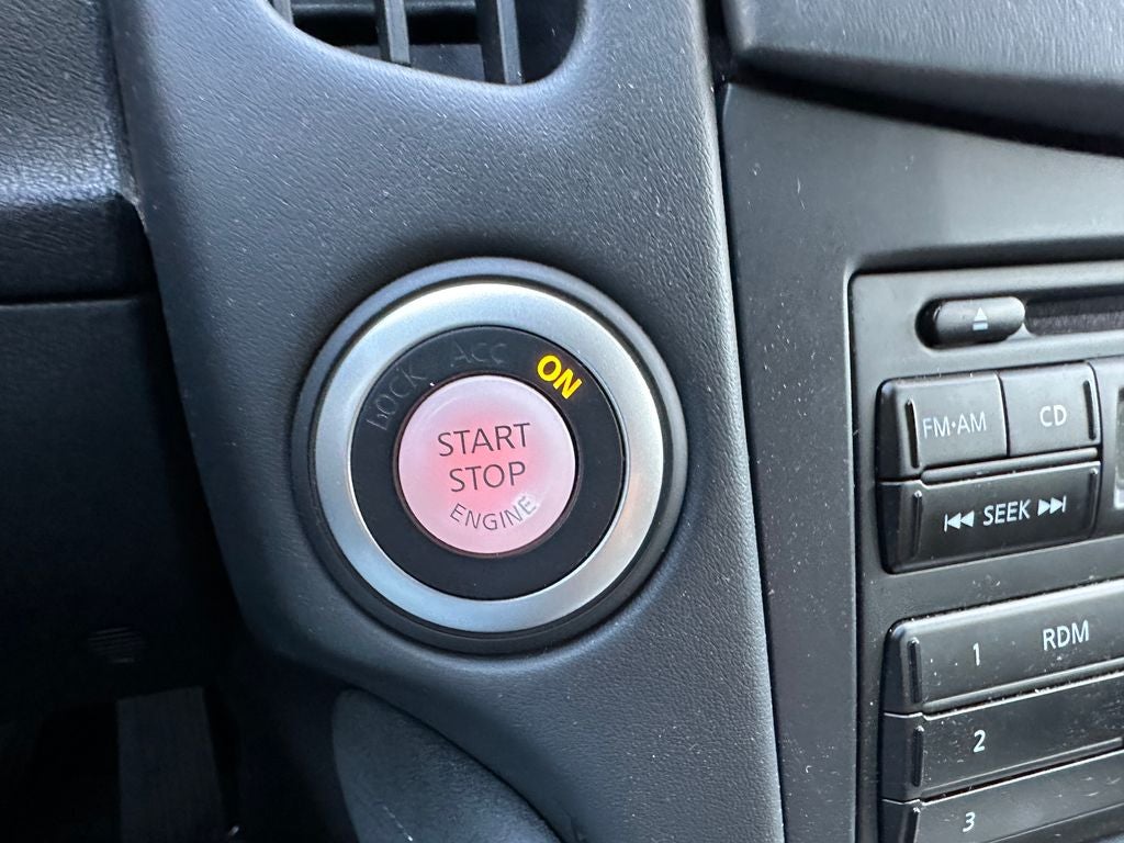 2014 Nissan 370Z Base