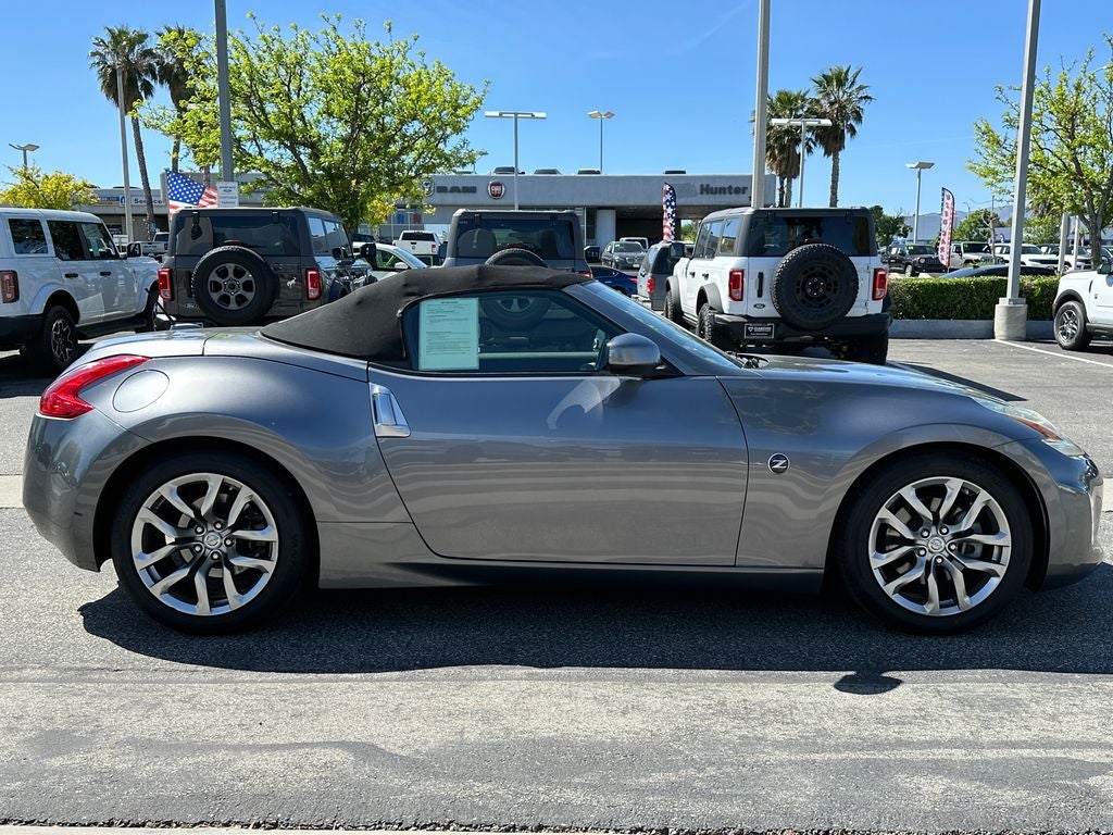 2014 Nissan 370Z Base
