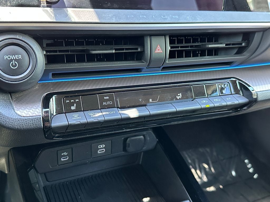2023 Toyota Prius XLE