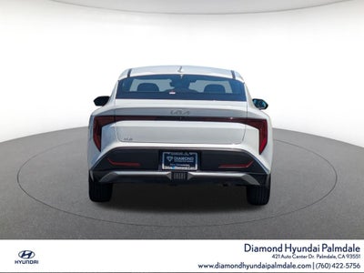 2025 Kia K4 LXS