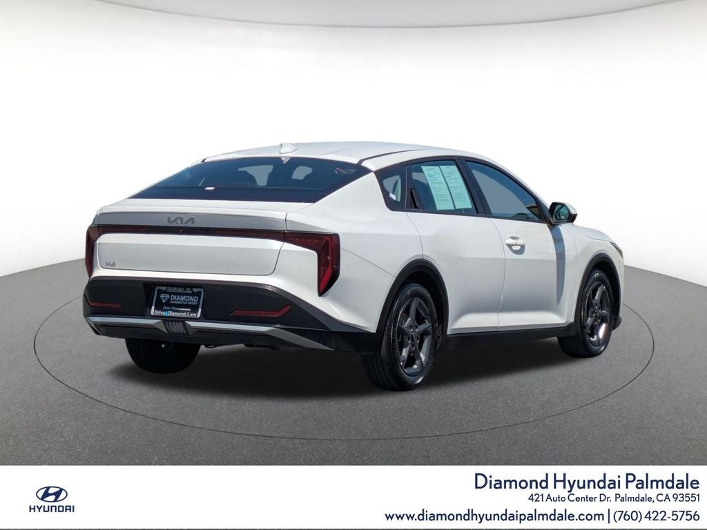 2025 Kia K4 LXS