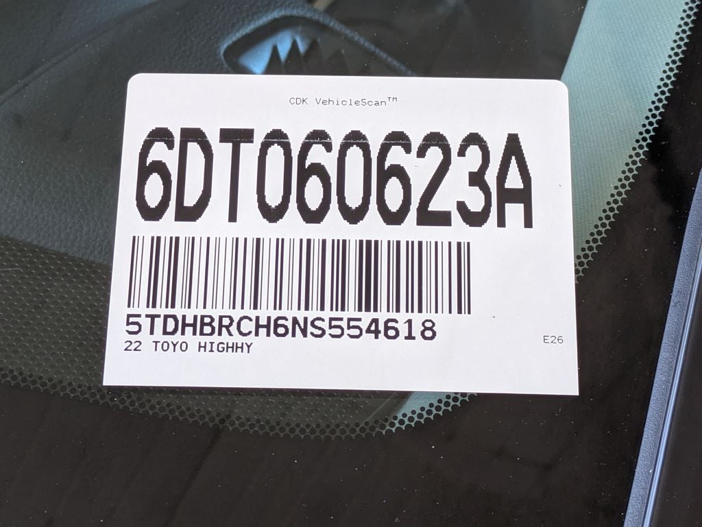 2022 Toyota Highlander Hybrid XLE