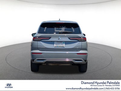 2025 Mitsubishi Outlander SE