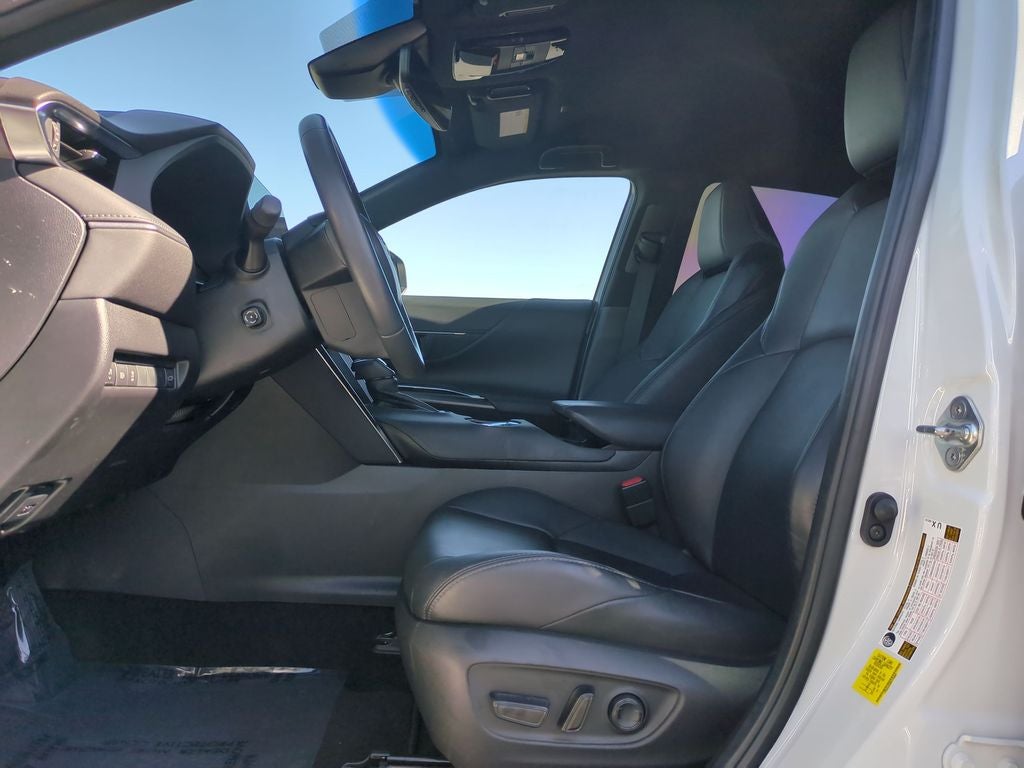 2023 Toyota Venza Nightshade