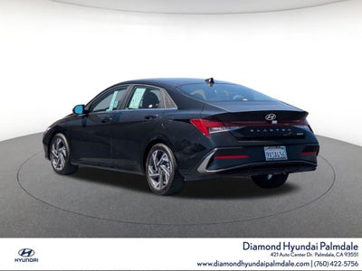 2025 Hyundai Elantra Limited