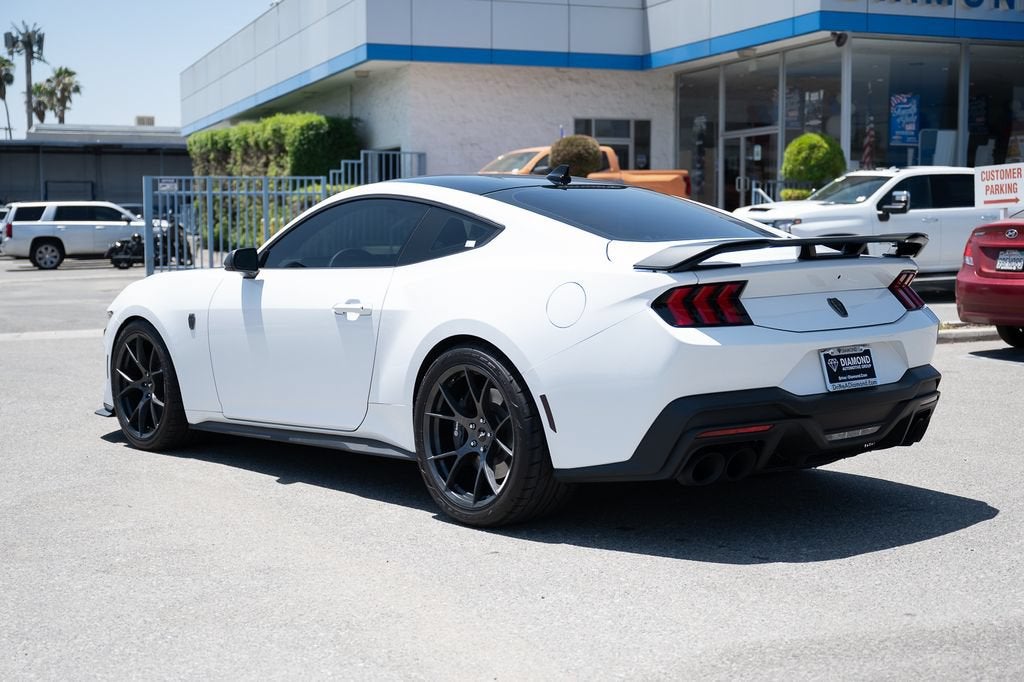 2024 Ford Mustang Dark Horse