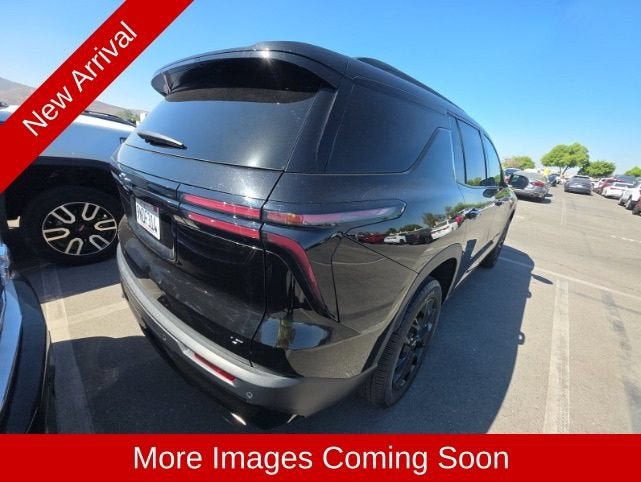 2024 Chevrolet Traverse LT