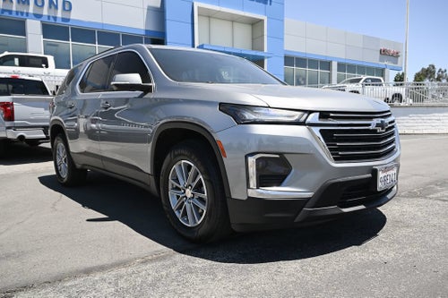2023 Chevrolet Traverse LT Cloth