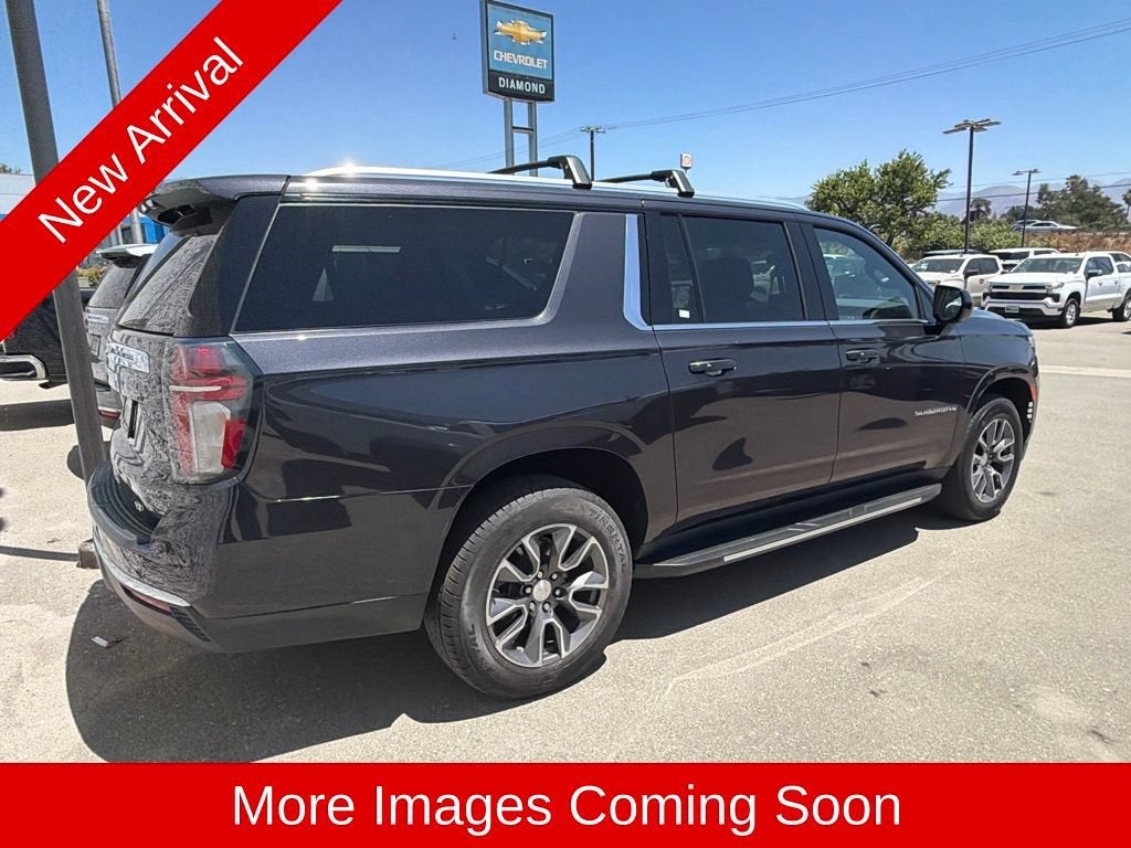 2023 Chevrolet Suburban LT