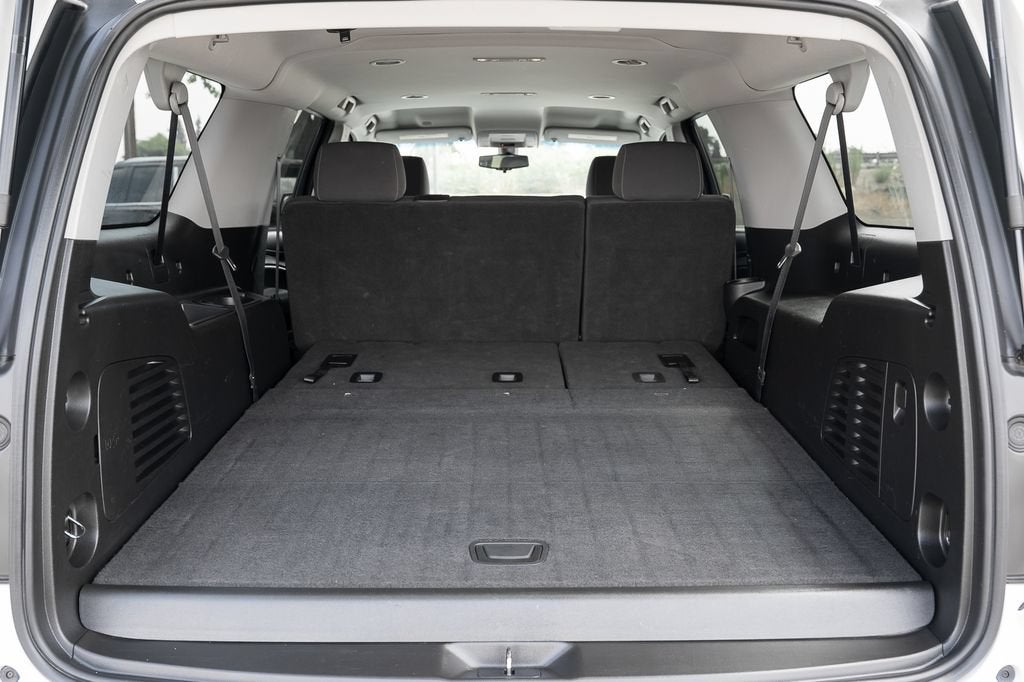 2018 Chevrolet Suburban LS