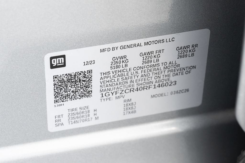 2024 Cadillac XT4 Premium Luxury