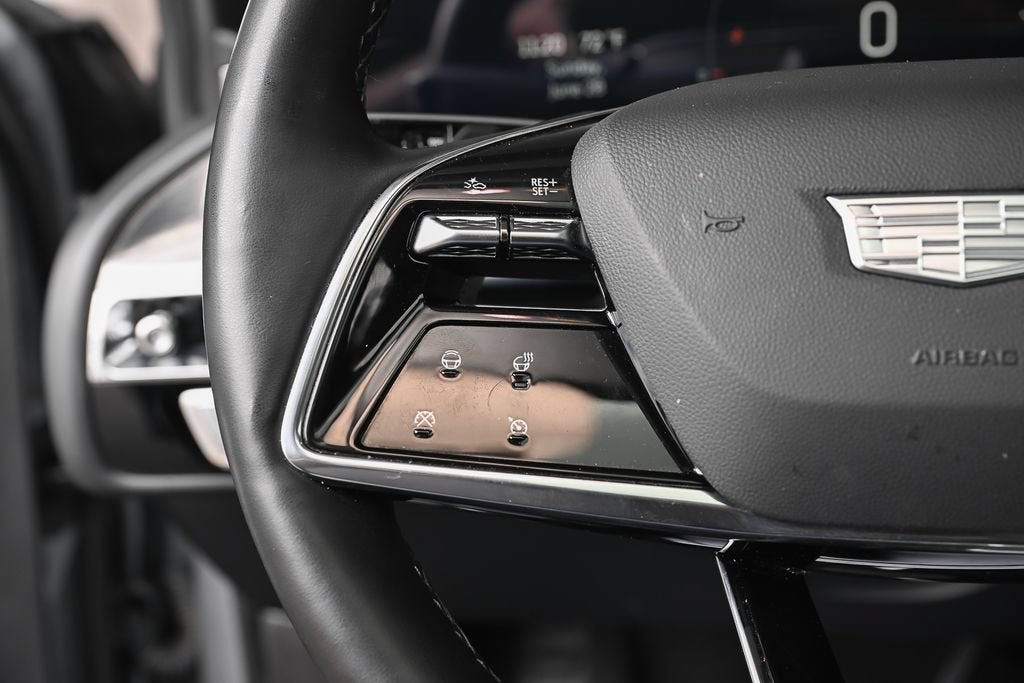 2024 Cadillac LYRIQ Sport 2