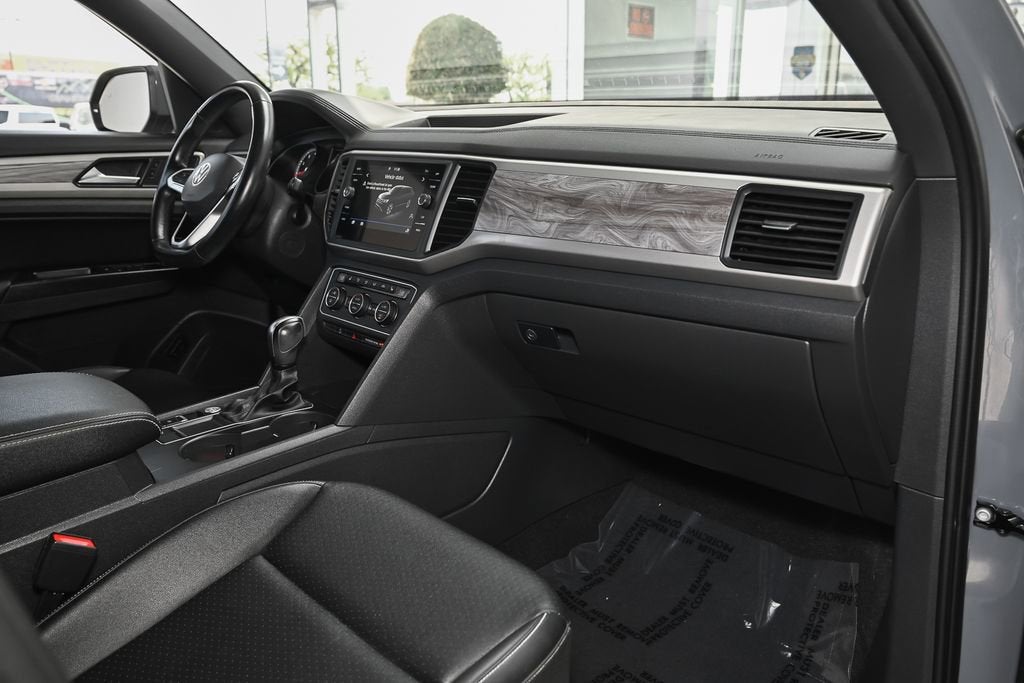 2020 Volkswagen Atlas Cross Sport 2.0T SE w/Technology