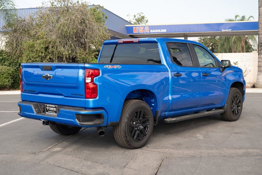 2025 Chevrolet Silverado 1500 Custom