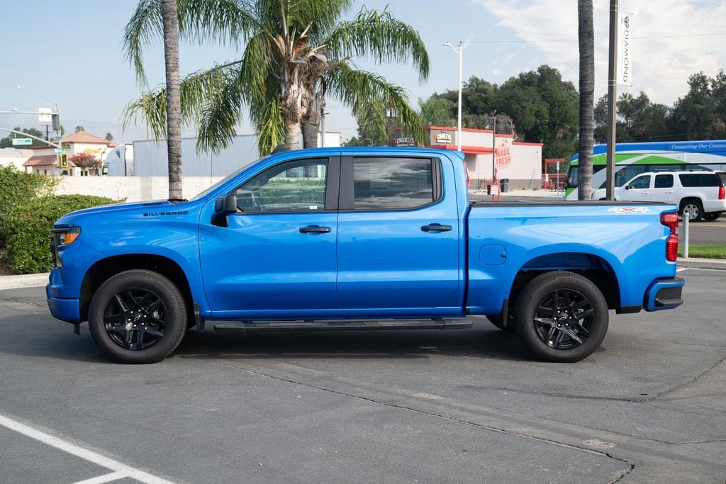 2025 Chevrolet Silverado 1500 Custom