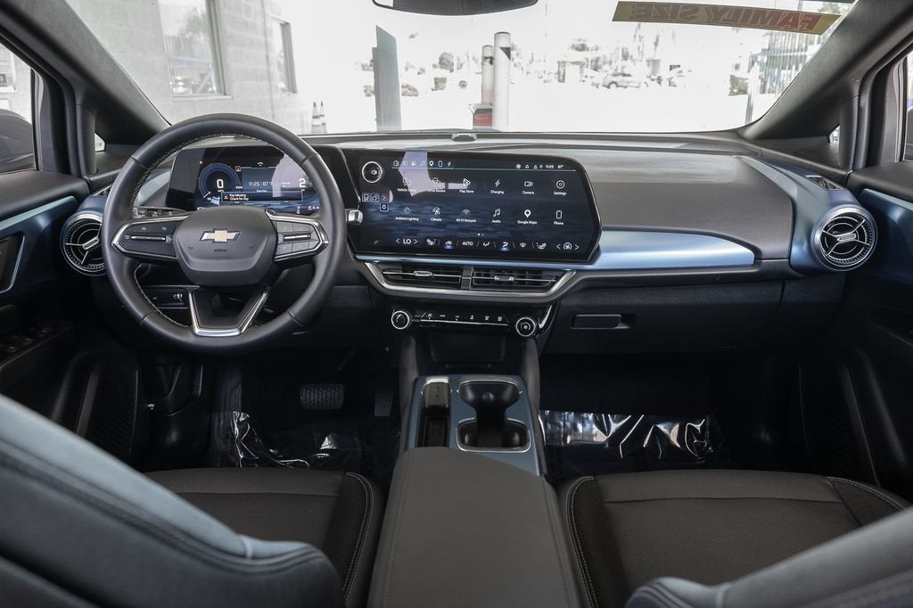 2024 Chevrolet Equinox EV 2LT