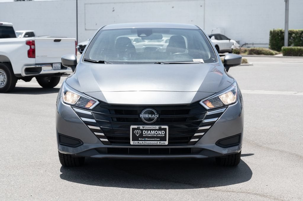 2023 Nissan Versa SV
