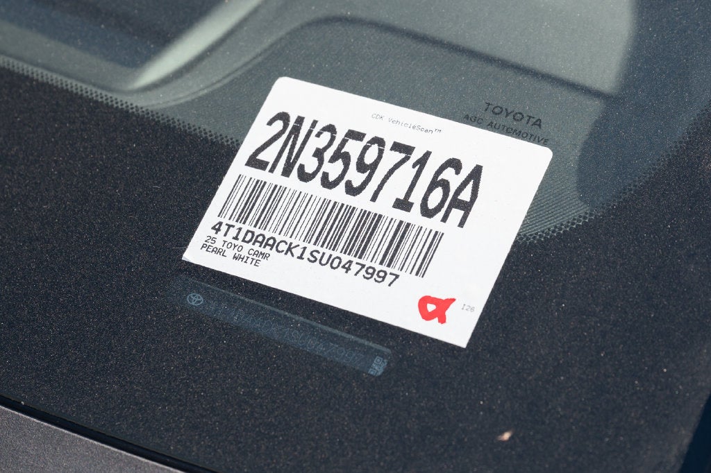 2025 Toyota Camry LE