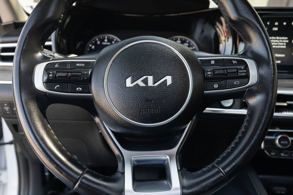 2023 Kia K5 EX