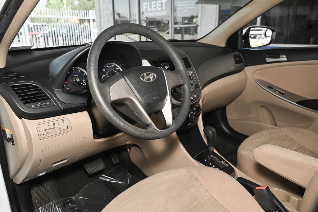 2016 Hyundai Accent SE
