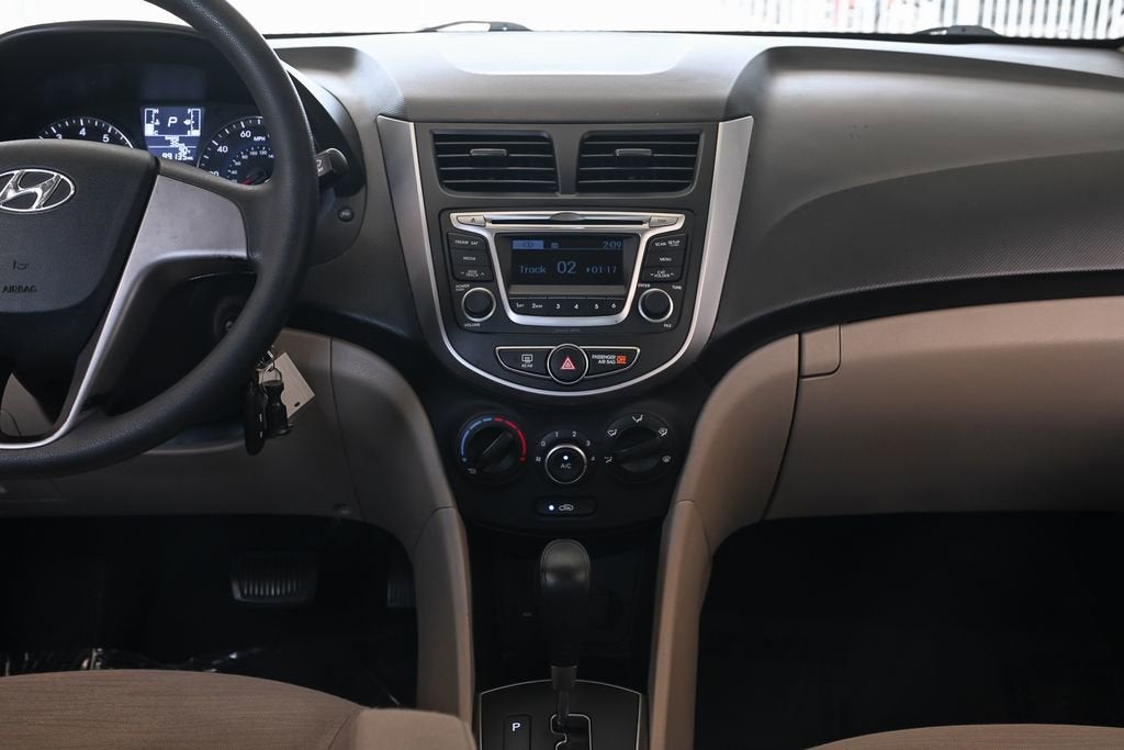 2016 Hyundai Accent SE