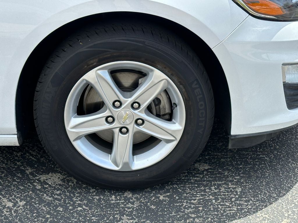 2021 Chevrolet Malibu LS 1FL