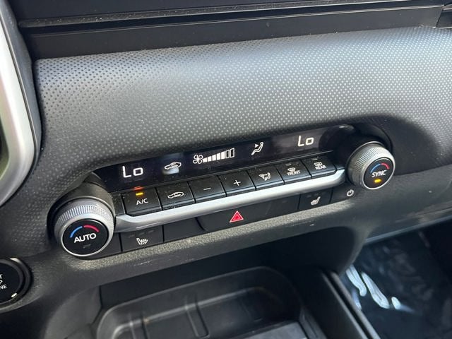 2025 Mazda Mazda CX-50 2.5 S Premium Package