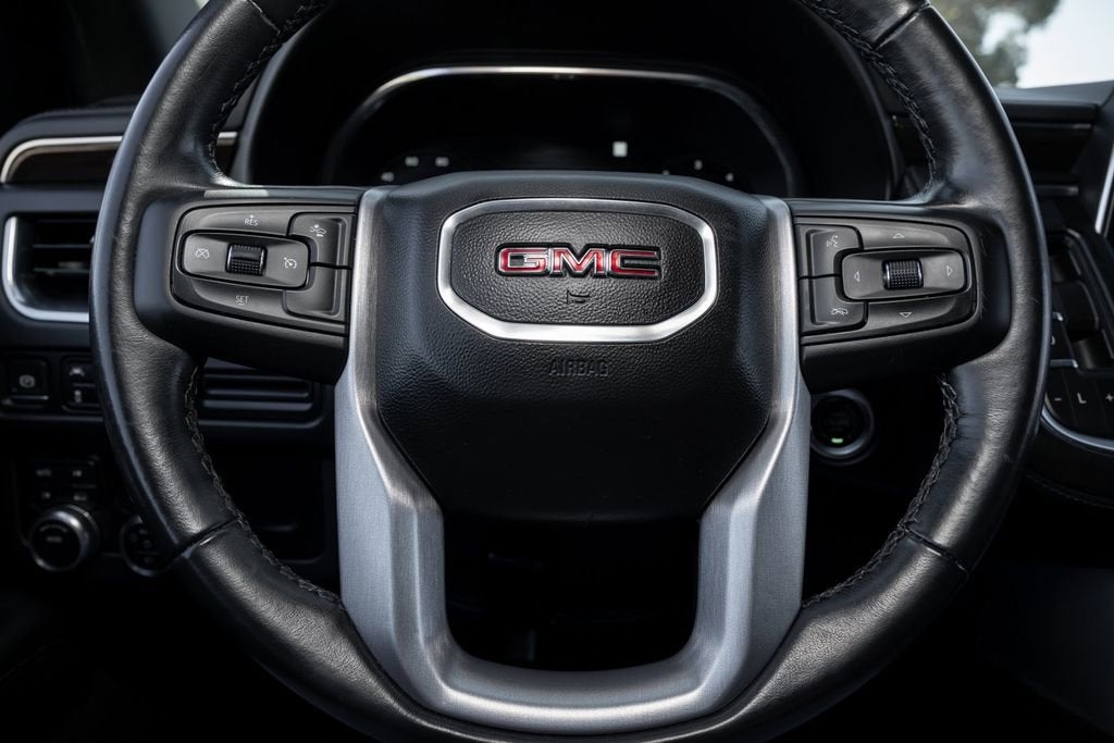 2022 GMC Yukon XL SLE
