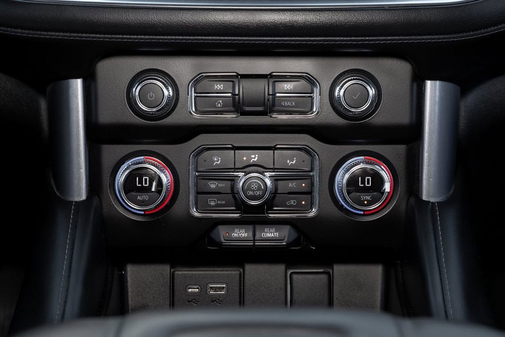 2022 GMC Yukon XL SLE