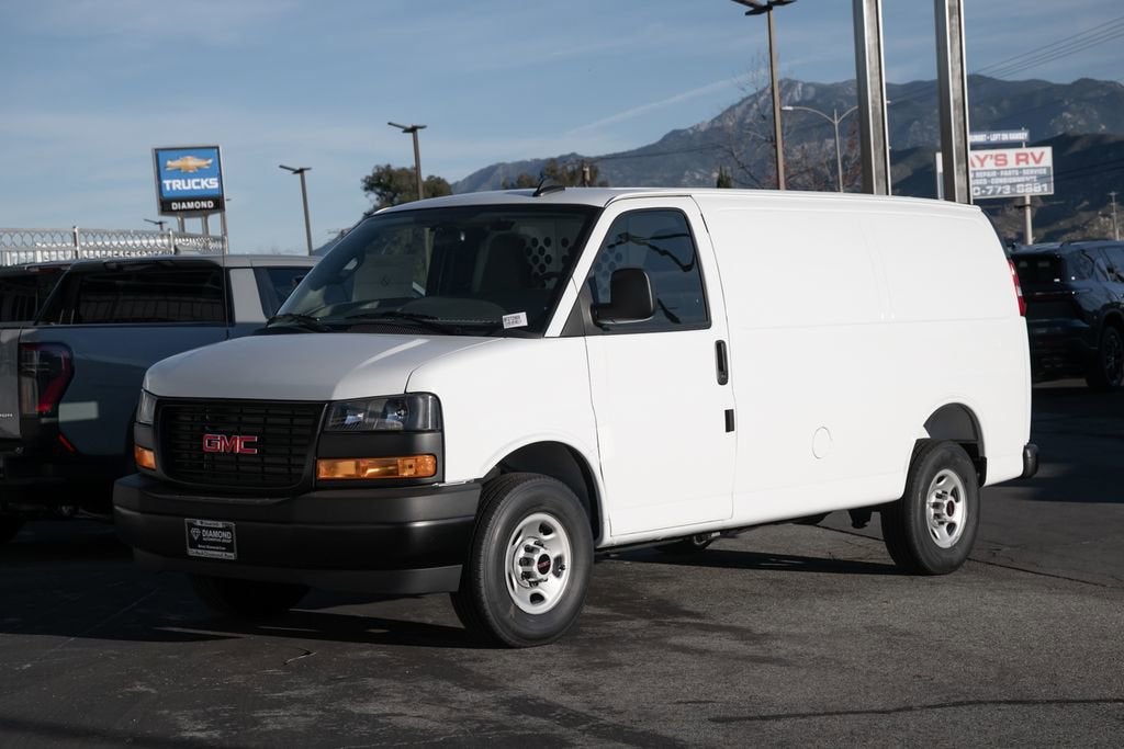 2025 GMC Savana Cargo Work Van