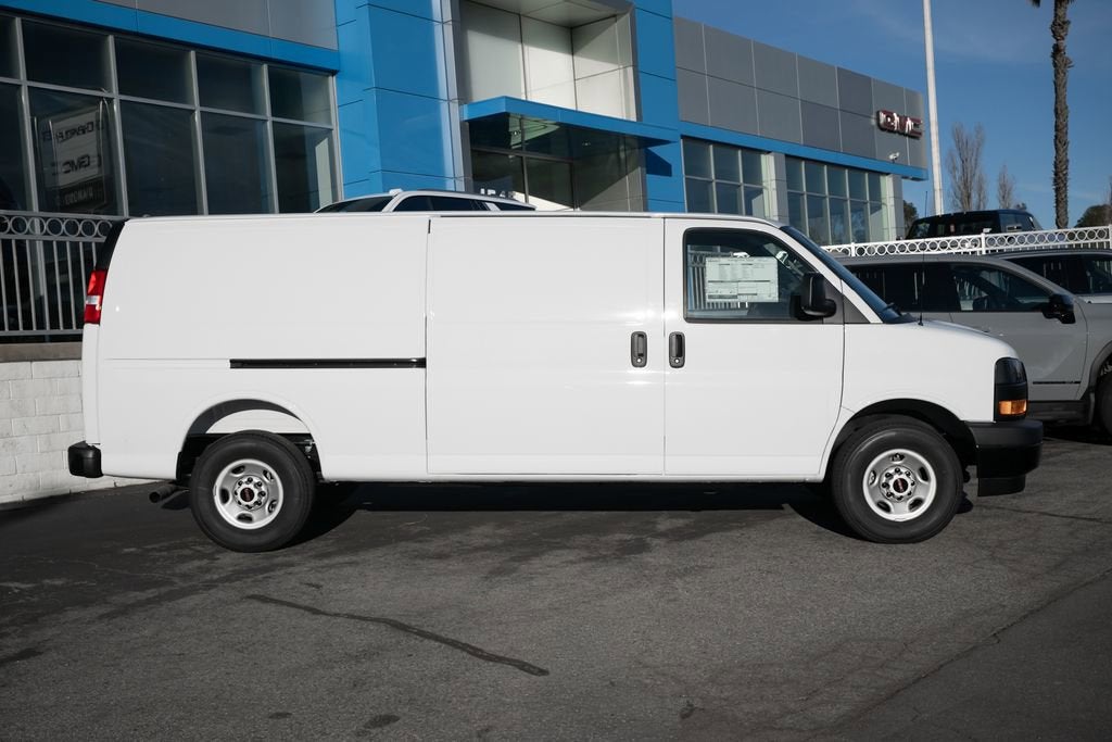 2025 GMC Savana Cargo Work Van