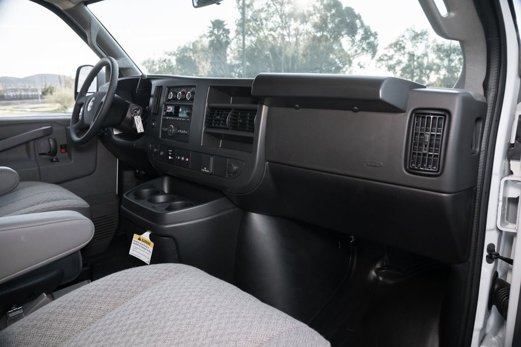 2025 GMC Savana Cargo Work Van