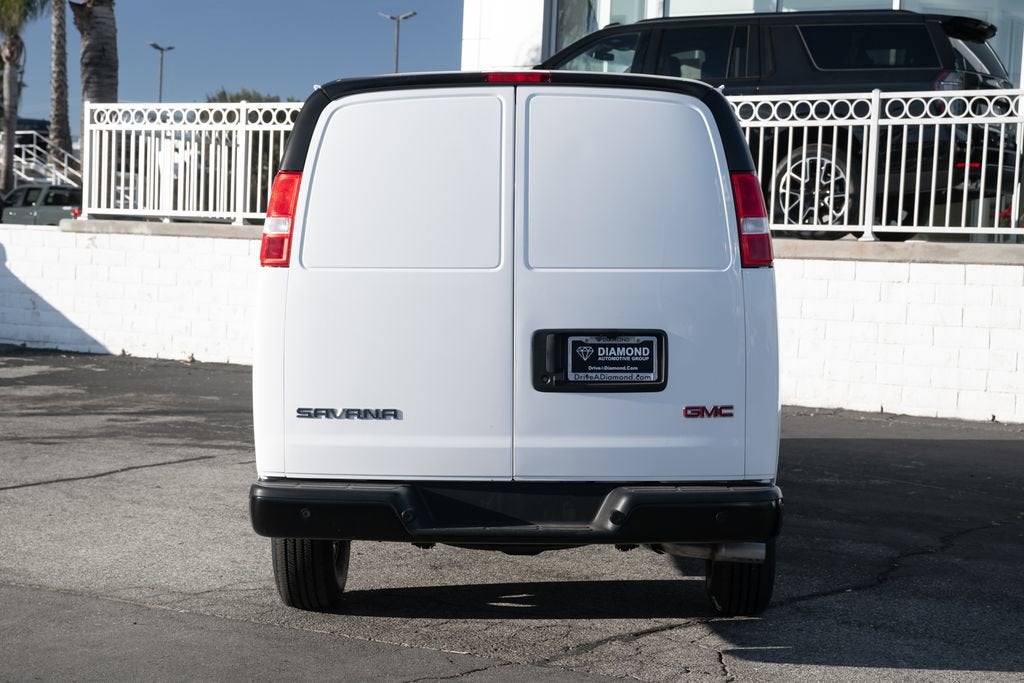 2025 GMC Savana Cargo Work Van