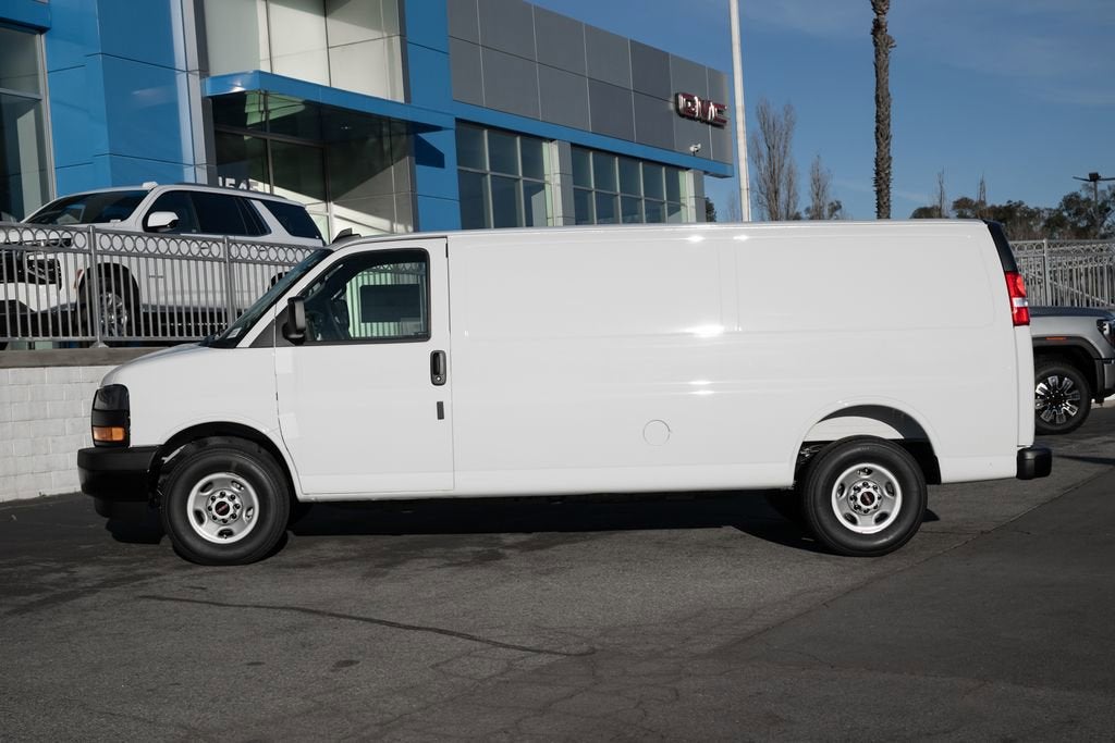 2025 GMC Savana Cargo Work Van