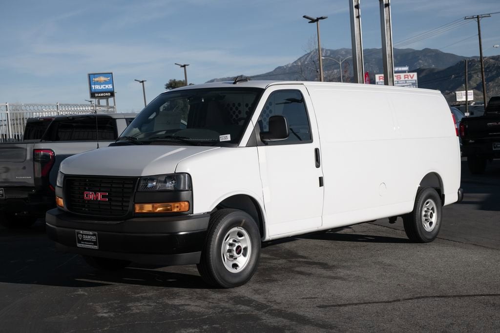 2025 GMC Savana Cargo Work Van