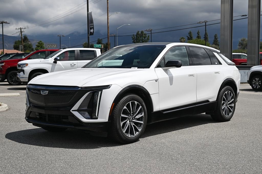 2024 Cadillac LYRIQ Sport 1